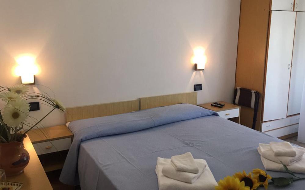 B&B Hotel Lucciola Κατόλικα Εξωτερικό φωτογραφία