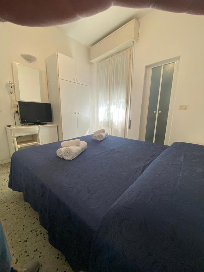 B&B Hotel Lucciola Κατόλικα Εξωτερικό φωτογραφία